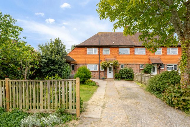 3 bed property, in Selby Rise, £425,000