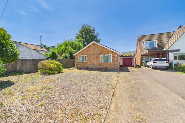 3 bed property, in Green Lane West, £275,000