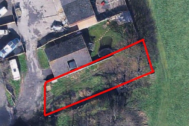 Studio, in Land Adjacent Pavilion Bungalow, £95,000