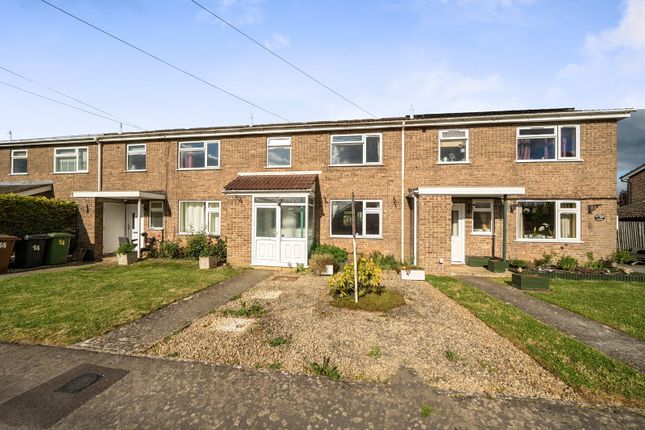 3 bed property, in Upper Crale, £275,000