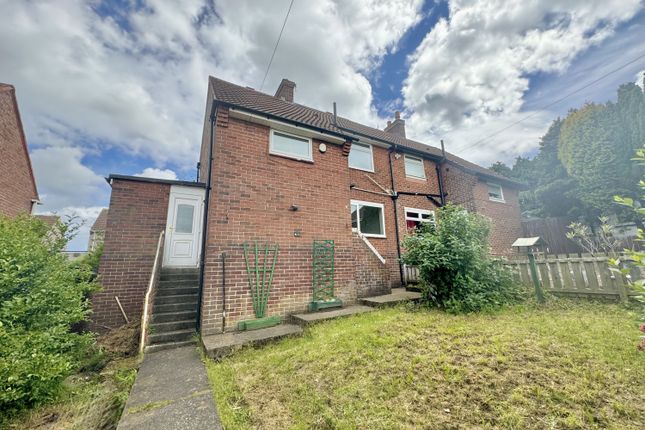 2 bed property, in Wedgewood Road, £80,000