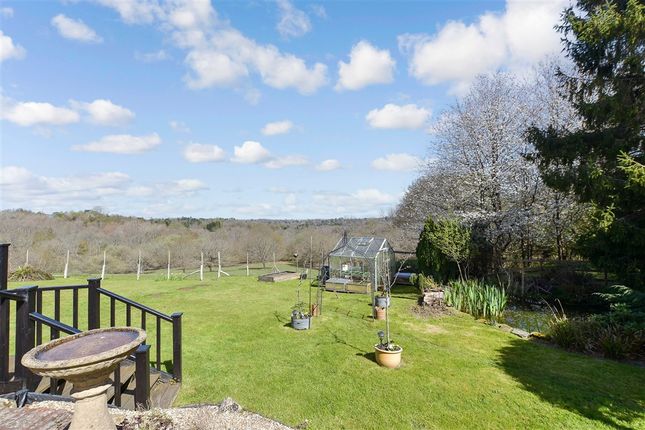 4 bed property, in Saint Hill Road, £850,000