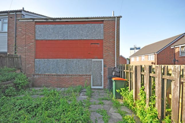 4 bed property, in Melfort Gardens, £160,000