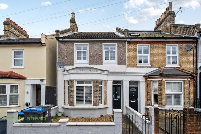 3 bed property, in Livingstone Road, £500,000