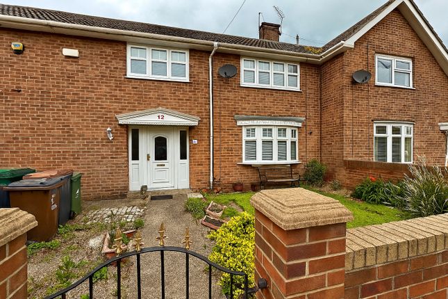 3 bed property, in Lanark Road, £90,000