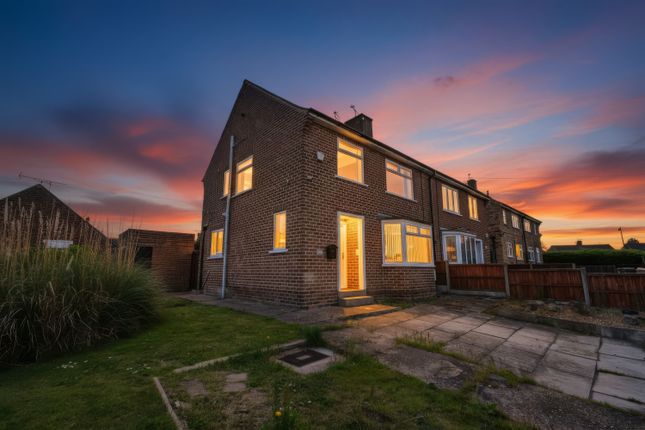 3 bed property, in Rutland Crescent, £164,988