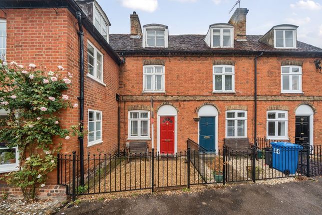 2 bed property, in Market Street, £310,000