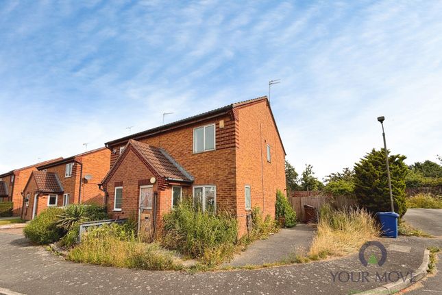 2 bed property, in Thistle Road, £130,000