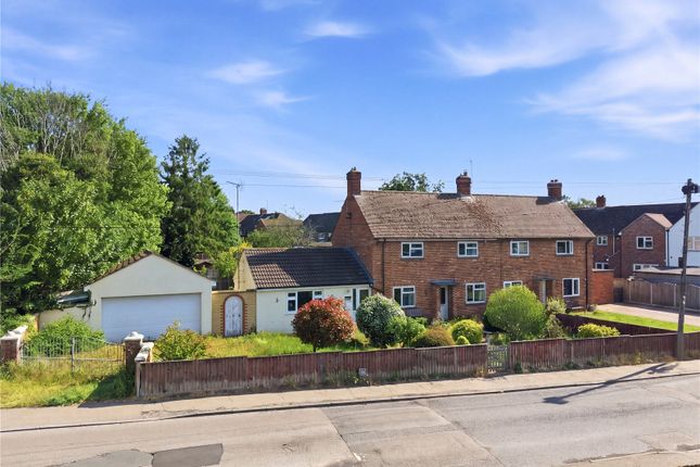 3 bed property, in Back Road, £375,000