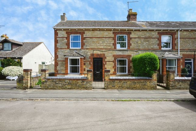 3 bed property, in Church Street, £425,000
