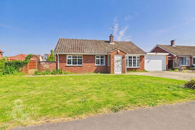 4 bed property, in Gibbs Close, £415,000