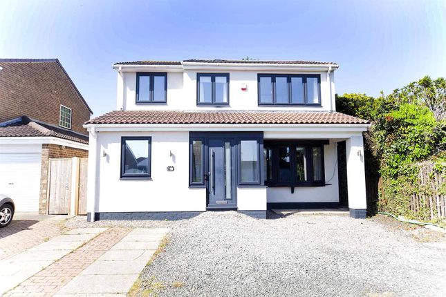 4 bed property, in Holland Road, £270,000