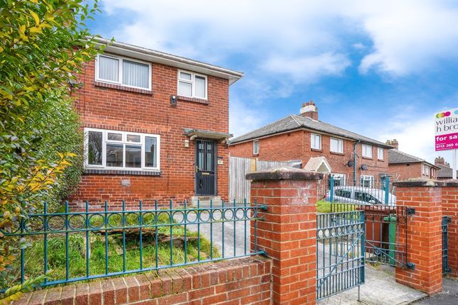 3 bed property, in Potternewton Crescent, £250,000