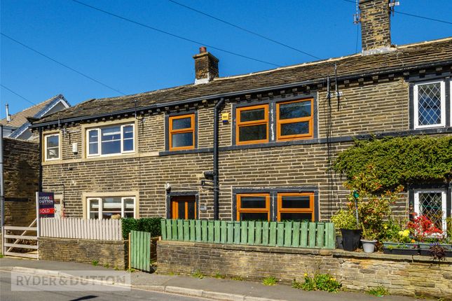3 bed property, in Bradshaw Lane, £190,000