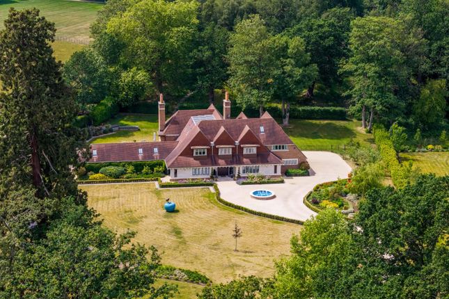 7 bed property, in Wildernesse Avenue, £6,000,000