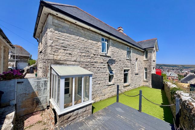 2 bed property, in Mount Scar, £300,000
