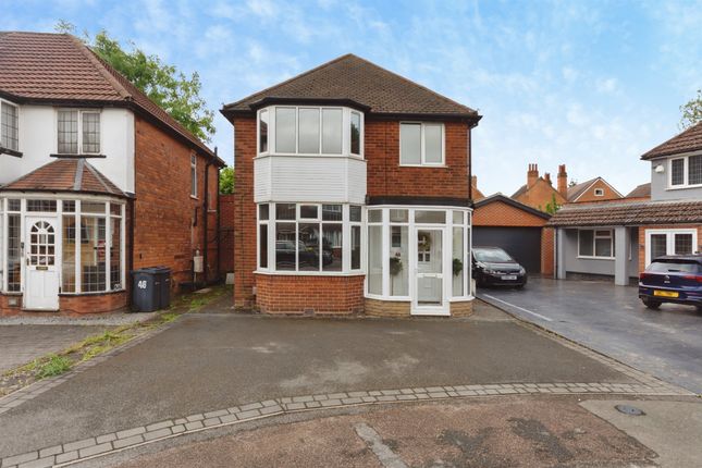 3 bed property, in Beeches Avenue, £280,000