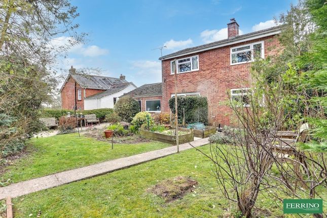 4 bed property, in (Edge Of Woodland Position), £425,000