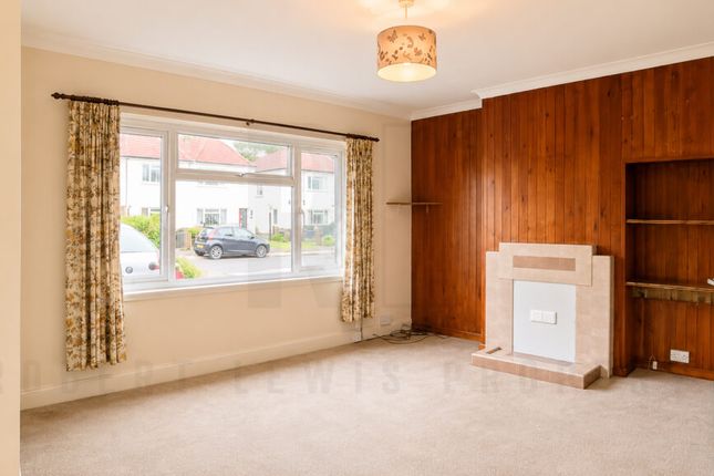 3 bed property, in Goldsmith Avenue, £495,000