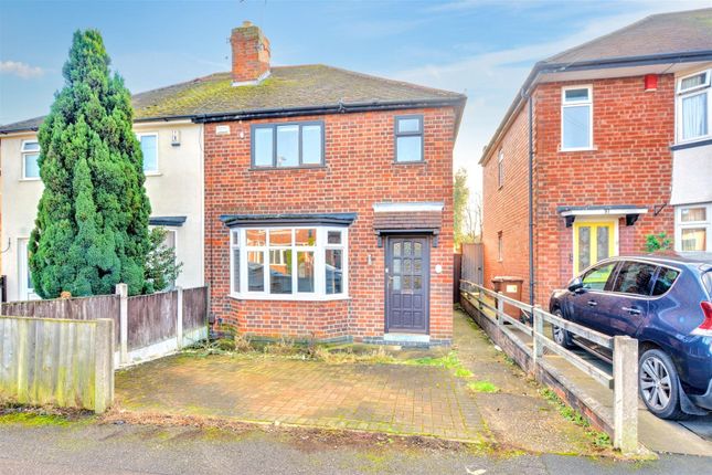 2 bed property, in Dorothy Avenue, £175,000