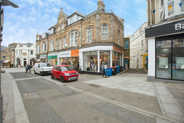 Studio, in Bank Street, £450,000