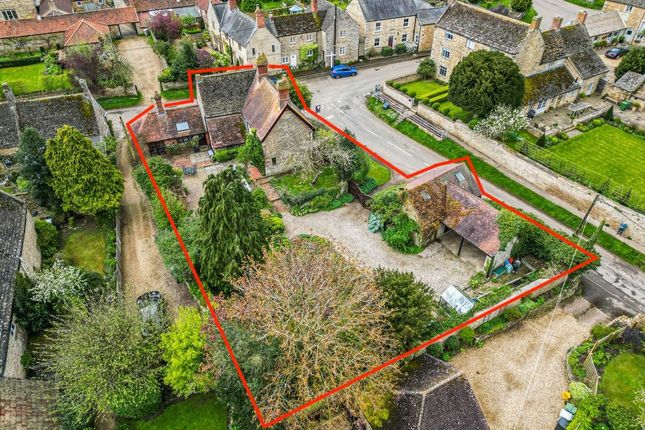 4 bed property, in Corner House, £935,000