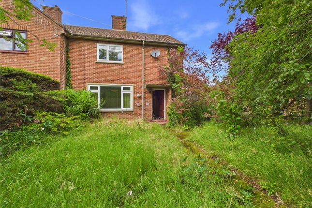 3 bed property, in Catherine Hunt Way, £300,000