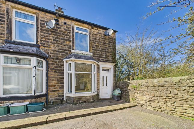 2 bed property, in Hartington Street, £165,000