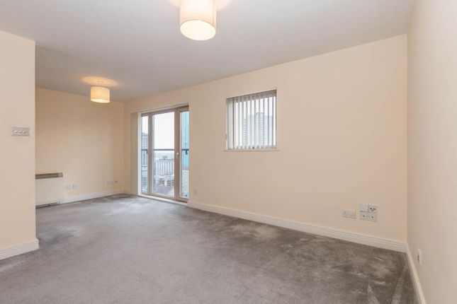 1 bed property, in Royal Arch, £169,500