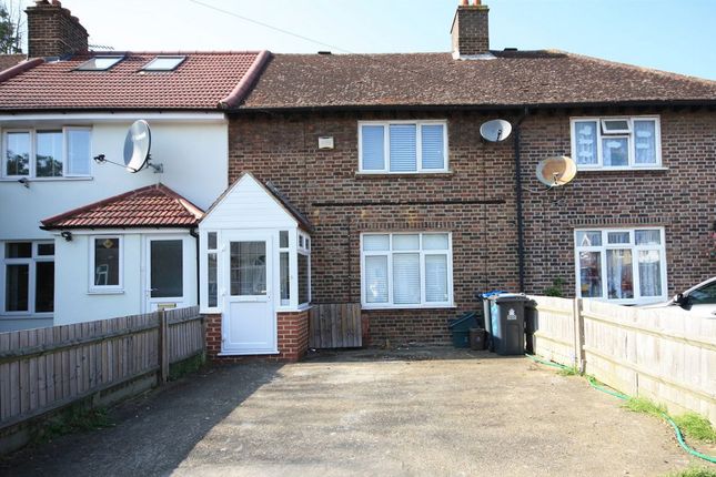 3 bed property, in Charter Road, £525,000