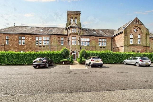 2 bed property, in Kershaw Drive, £189,000