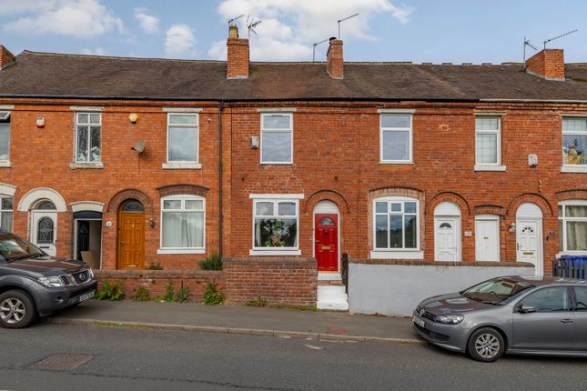 2 bed property, in Baptist End Road, £175,000