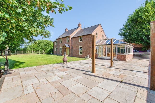 3 bed property, in North Road, £590,000