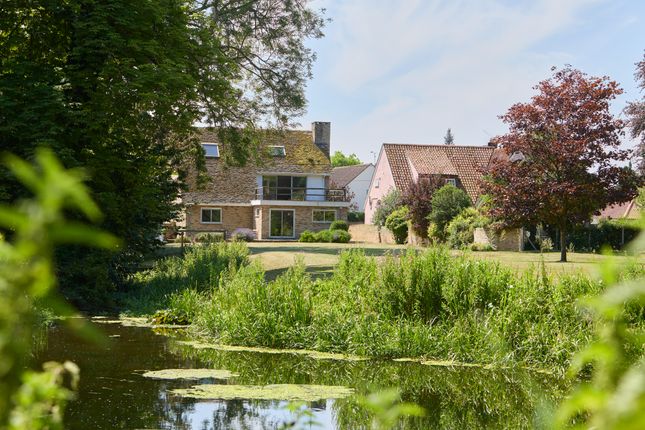 4 bed property, in The Street, £600,000