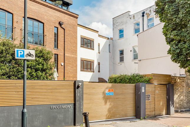 3 bed property, in Epcot Mews, £675,000