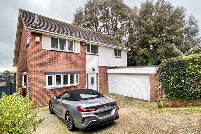 4 bed property, in Parish Road, £588,000