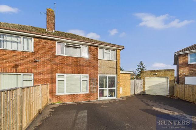 4 bed property, in Sheepscombe Close, £450,000