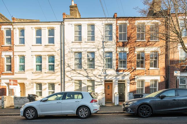 1 bed property, in Northlands Street, £315,000