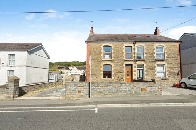 3 bed property, in Swansea Road, £230,000