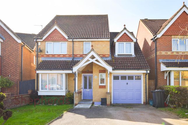 4 bed property, in Dahlia Close, £625,000
