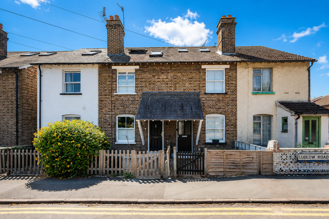 3 bed property, in Ludlow Road, £600,000