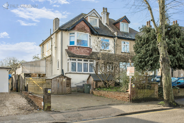 5 bed property, in Stanley Park Road, £650,000