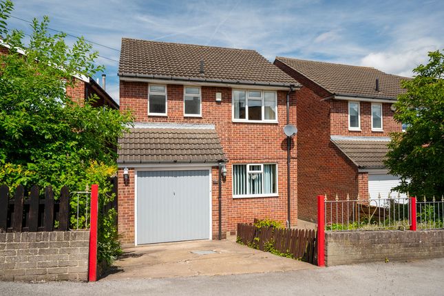 3 bed property, in Harvey Clough Road, £300,000