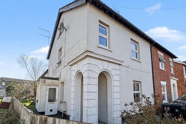 3 bed property, in New Borough, £180,000