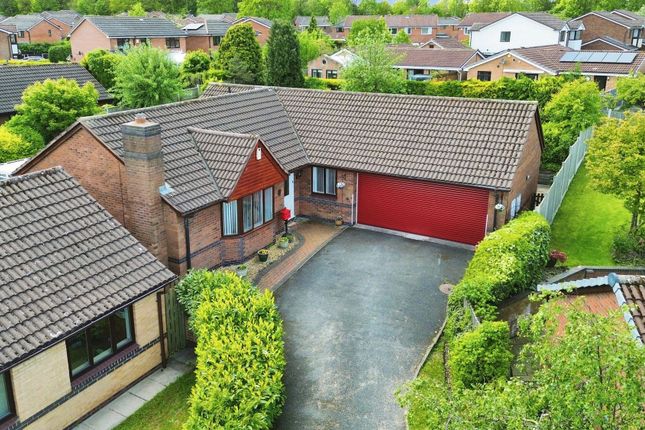 3 bed property, in Grasmere Close, £350,000