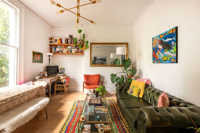 1 bed property, in Cambridge Gardens, £575,000