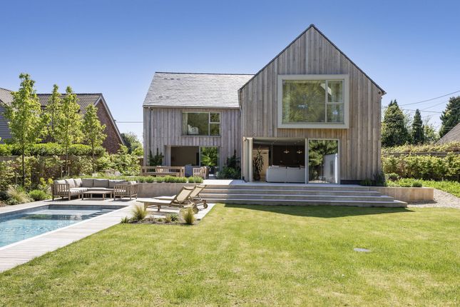 5 bed property, in Spurgrove Lane, £2,250,000