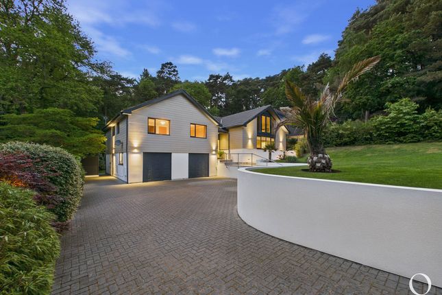 5 bed property, in Ashwood Drive, £1,350,000