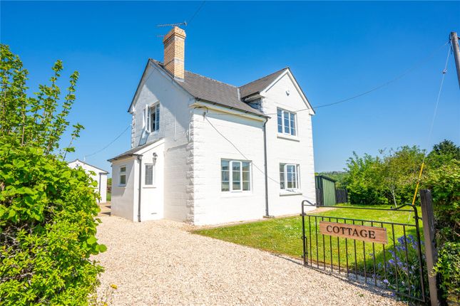 2 bed property, in Alweston, £550,000