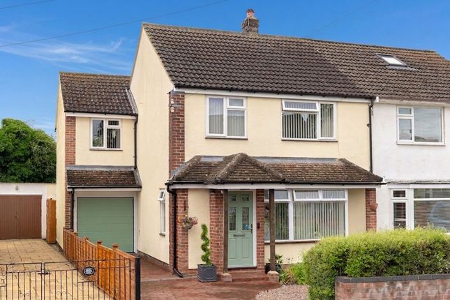 4 bed property, in Kingsway Drive, £525,000